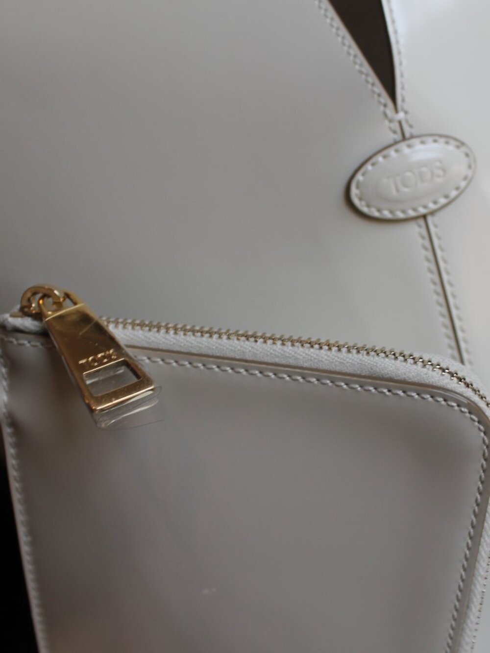 Tod's Di Bag Folio EUC Celebrity carried with tags and dust bag - Picture 12 of 17